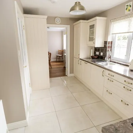 Holiday home Curragh Hill
